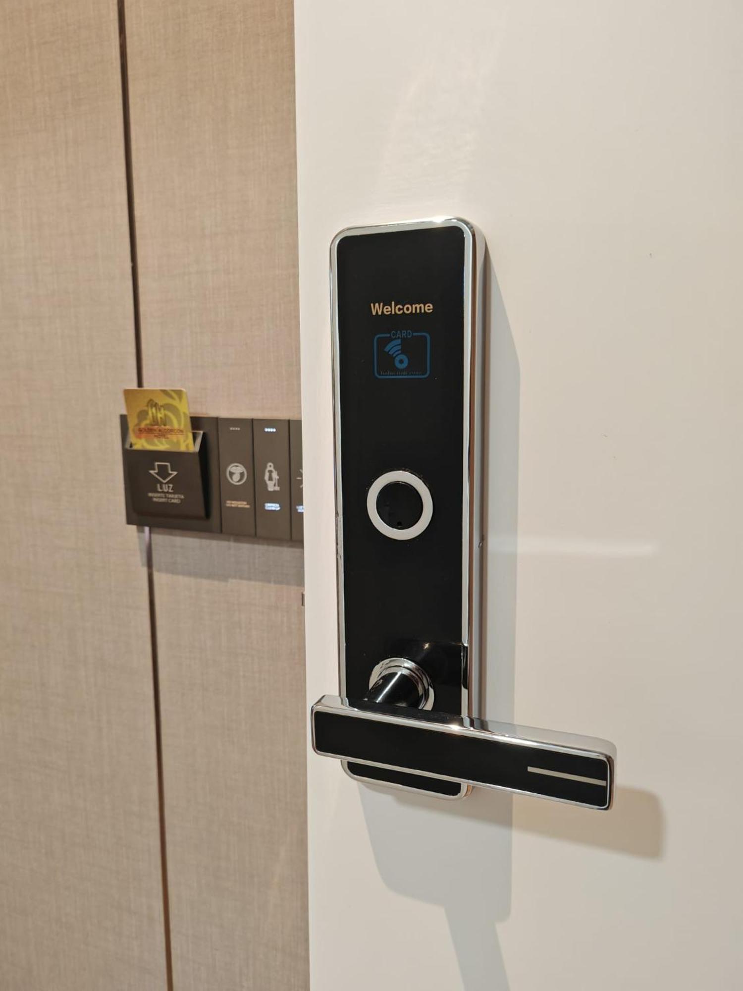 Hotel Golden Alcorcon Luaran gambar