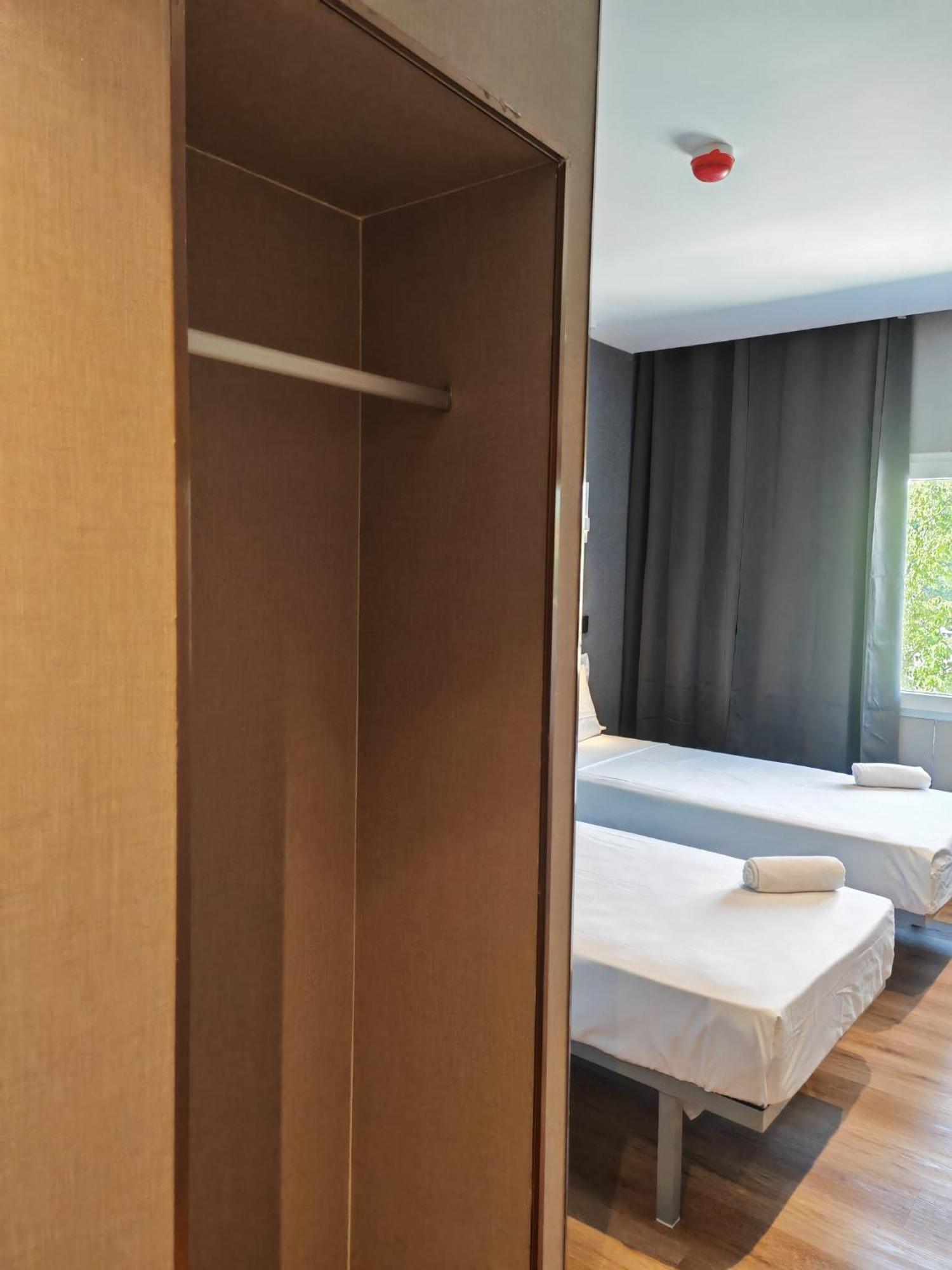 Hotel Golden Alcorcon Luaran gambar